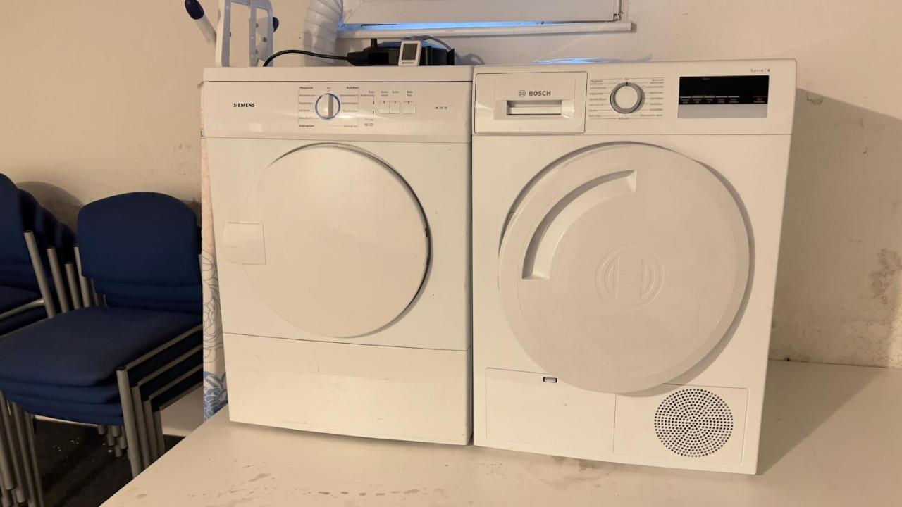 Geraeumiges City-Apartment Mit 2 Badezimmer Und Parkplaetzen D46-Og Oldenburg Exteriör bild