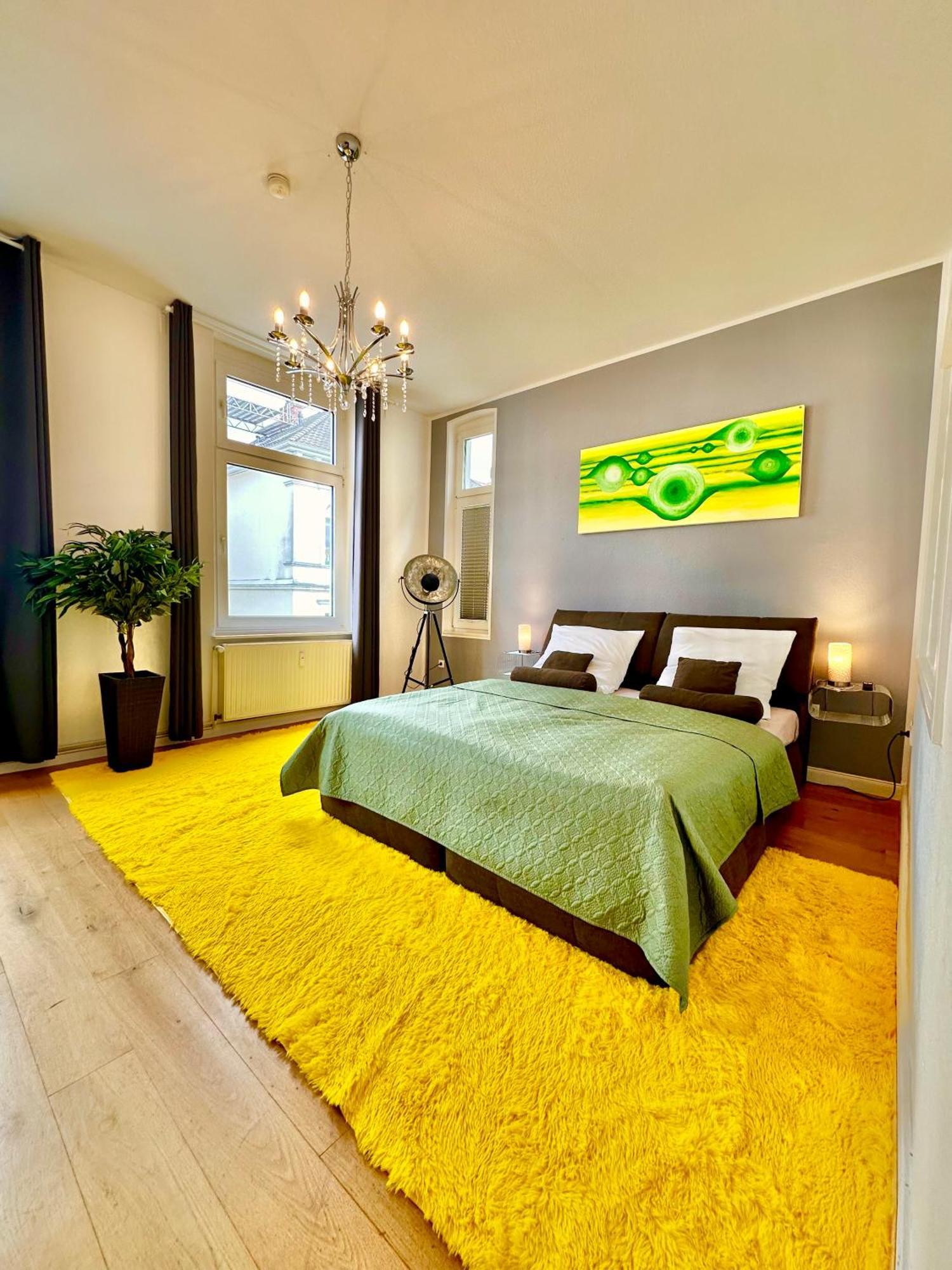 Geraeumiges City-Apartment Mit 2 Badezimmer Und Parkplaetzen D46-Og Oldenburg Exteriör bild